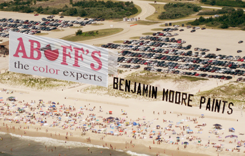 Moore Paints Airplane Banner